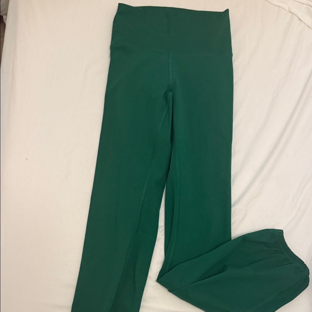 Aerie Green High-Waisted Cuffed Leg Leggings